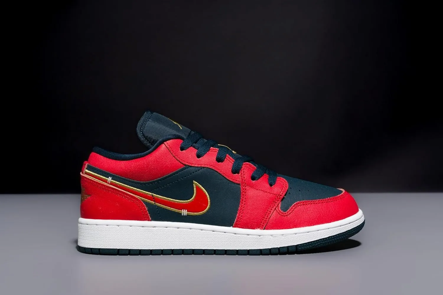 AIR JORDAN 1 x Low SE GS Sport Red FQ7380-400 Size