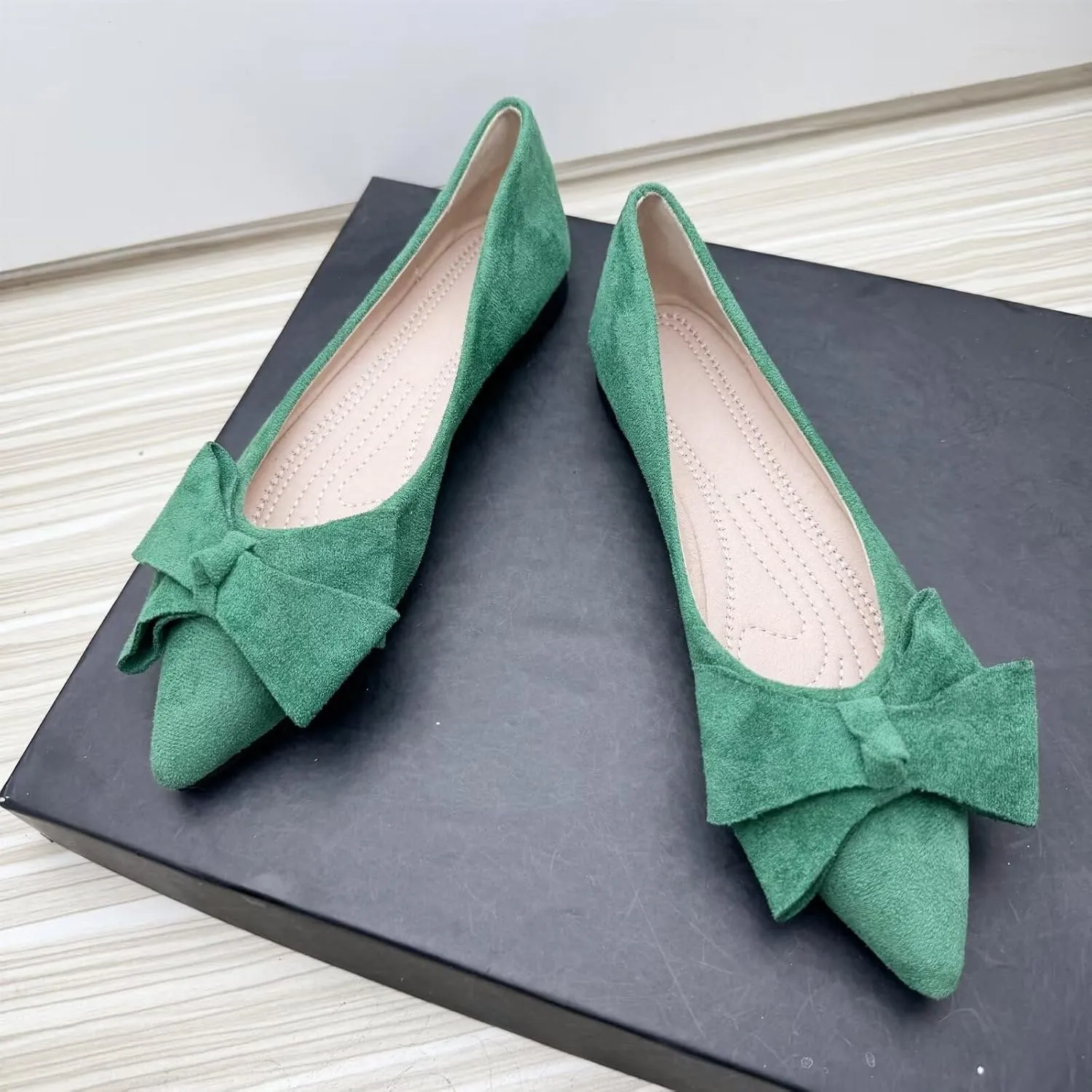 ChaiRong Zhou Womens Pointed Toe Bow Flats Solid Color Suede Ballet Flats Classic Low-Heel Shoes