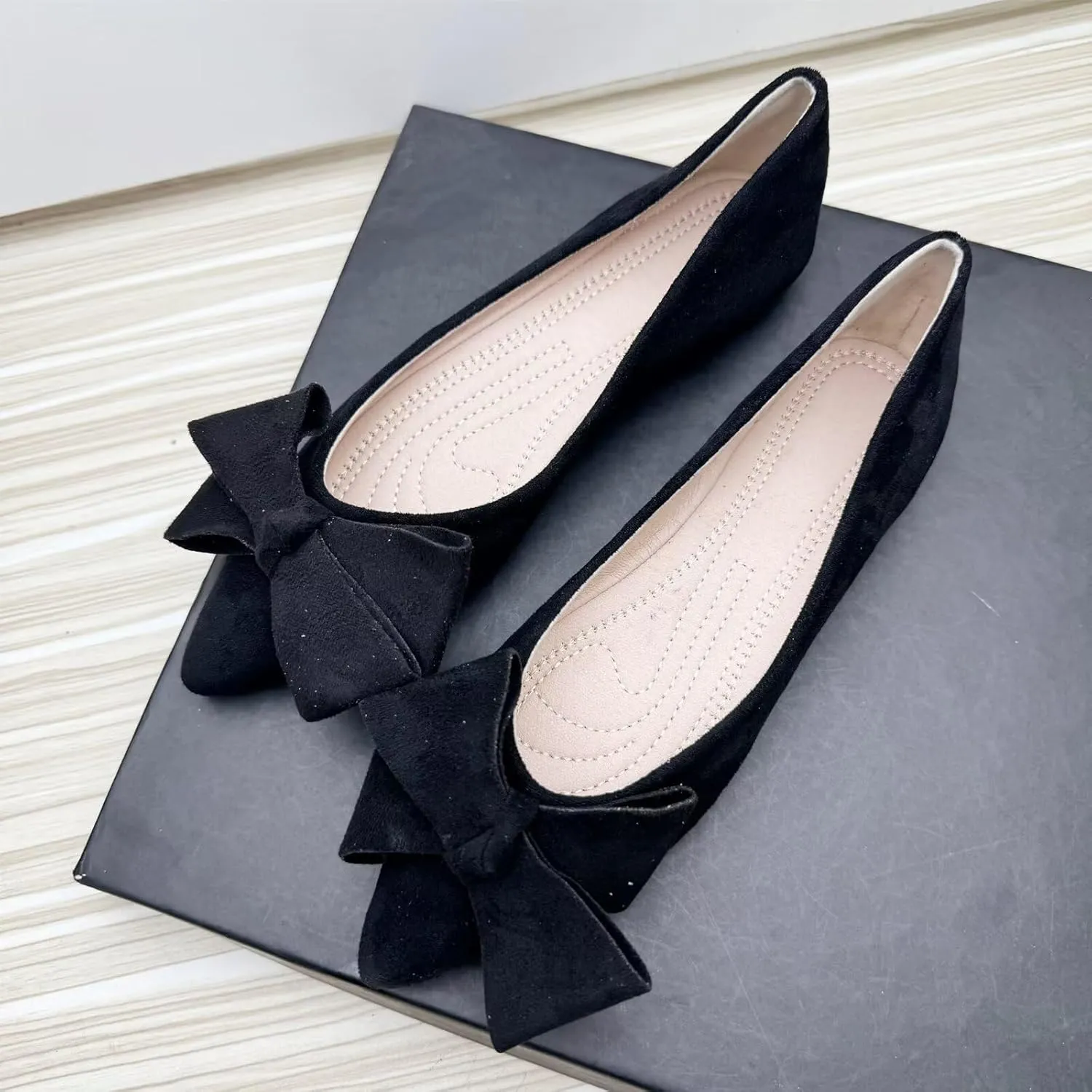 ChaiRong Zhou Womens Pointed Toe Bow Flats Solid Color Suede Ballet Flats Classic Low-Heel Shoes