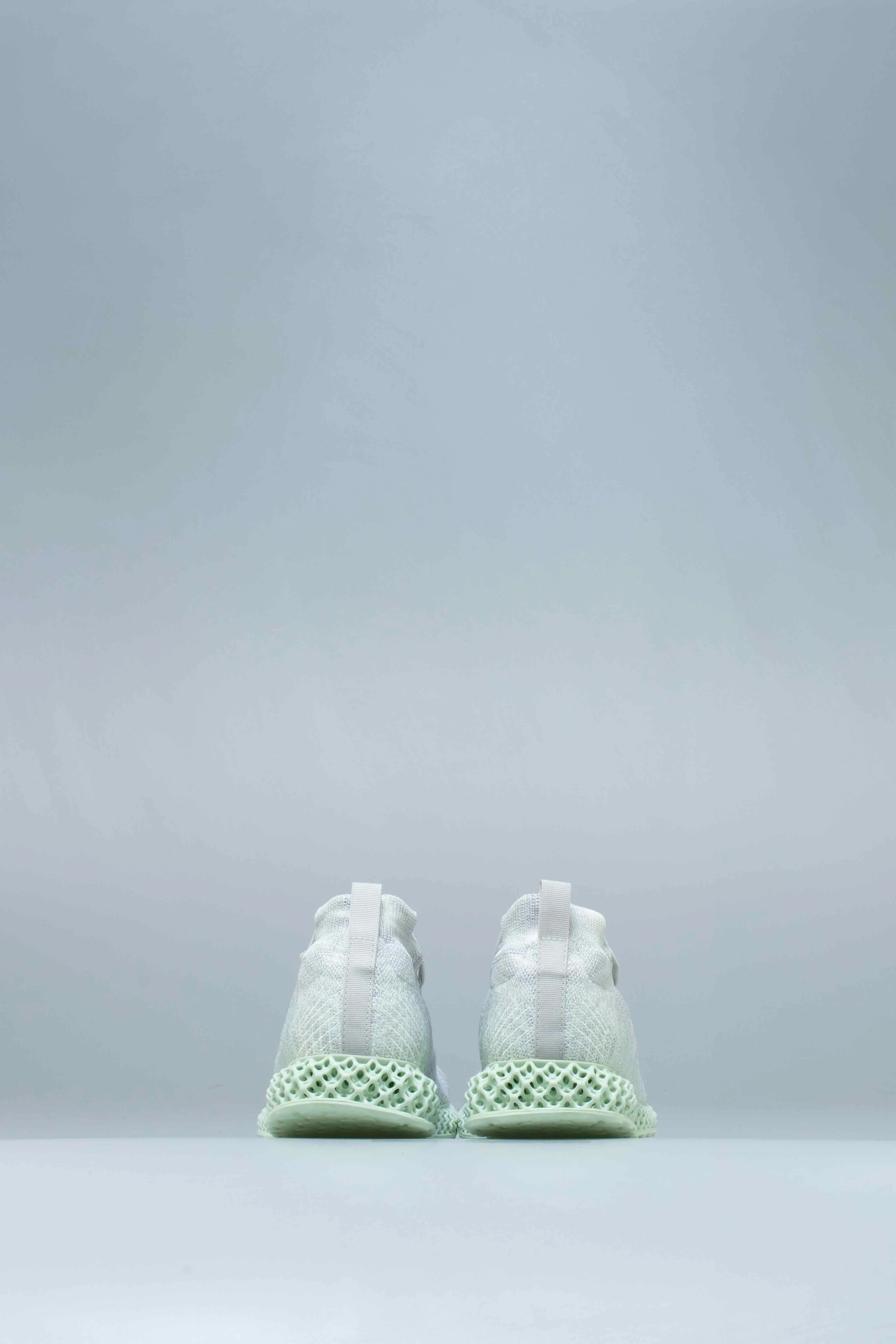 Consortium Runner Mid 4D Mens Running Shoe - White