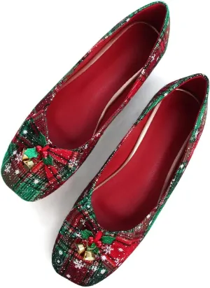 Hee grand Christmas Shoes for Women Pointed Toe Plaid Snowflake Flat Shoes Comfortable Slip on Flats Red/Green Shoes for Christmas