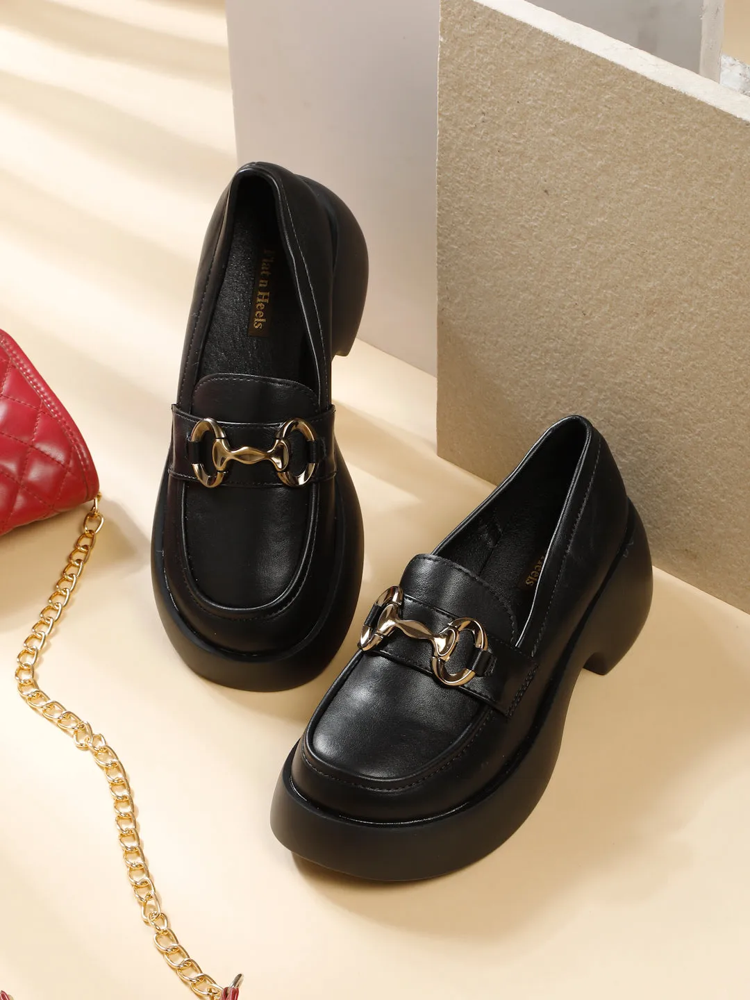 LOAFERS A18