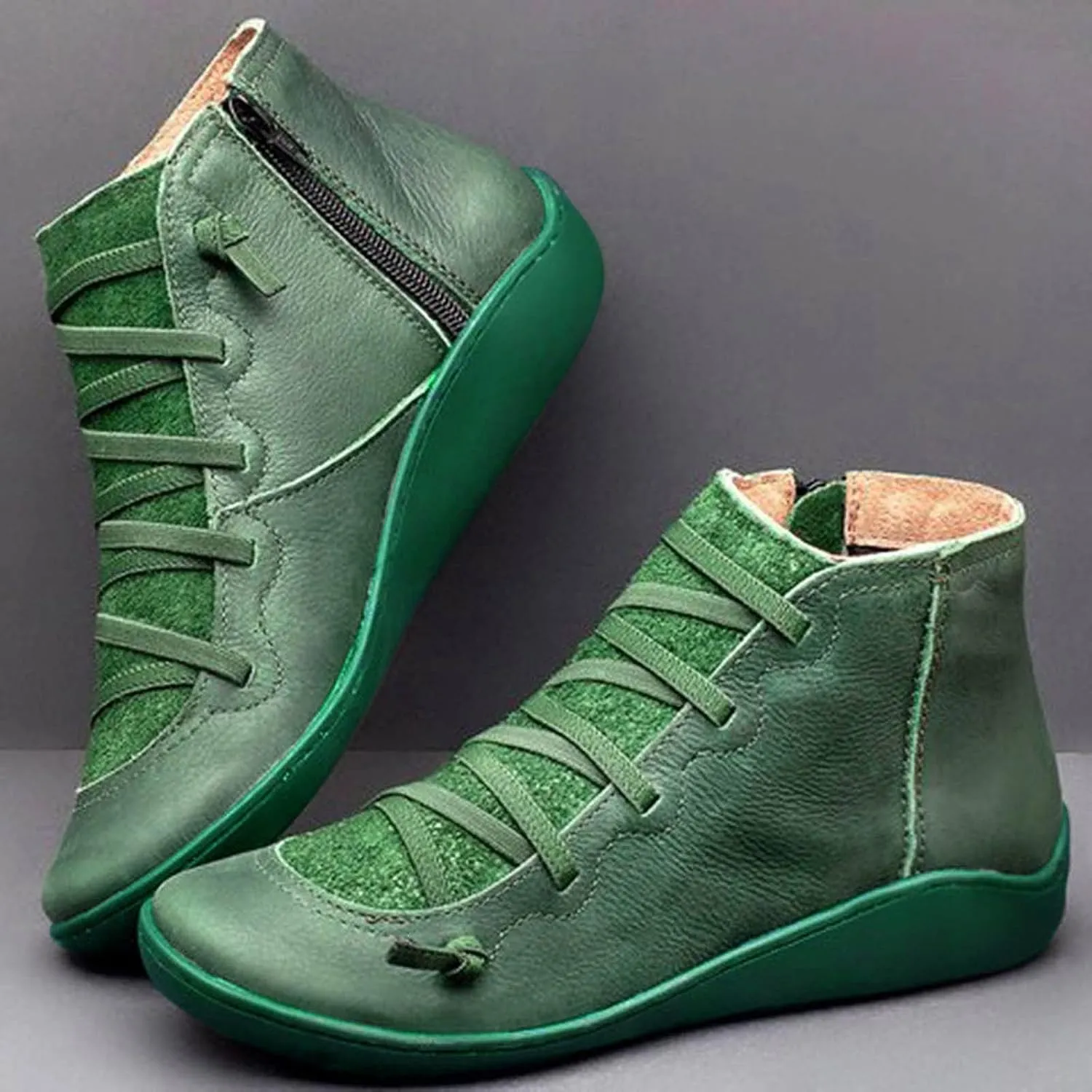 oiangi Leather Boots for Women Casual Retro Round Toe Lace-Up Flat Ankle Booties Side Zipper Plus Size Comfortable Ladies Outdoor Shoe Short Boots