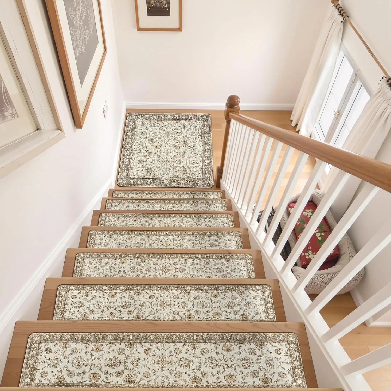 OJIA Stair Treads Non-Slip Matching Mat for Wooden Steps, Square Capet Stair Treads Rubber Backing Stair Runner Anti-Slip Stair Landing Mat 31x31 Inch Stair Rugs Carpet for Stairs