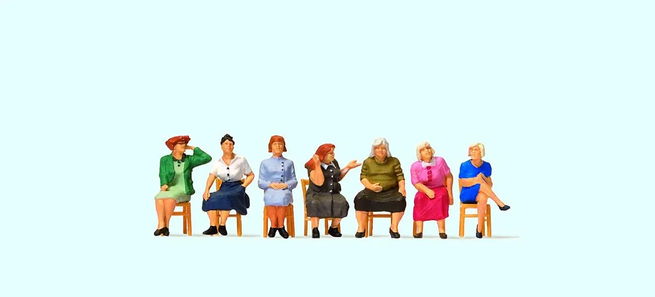 Preiser Women Sitting on Chairs (7) HO Scale Models