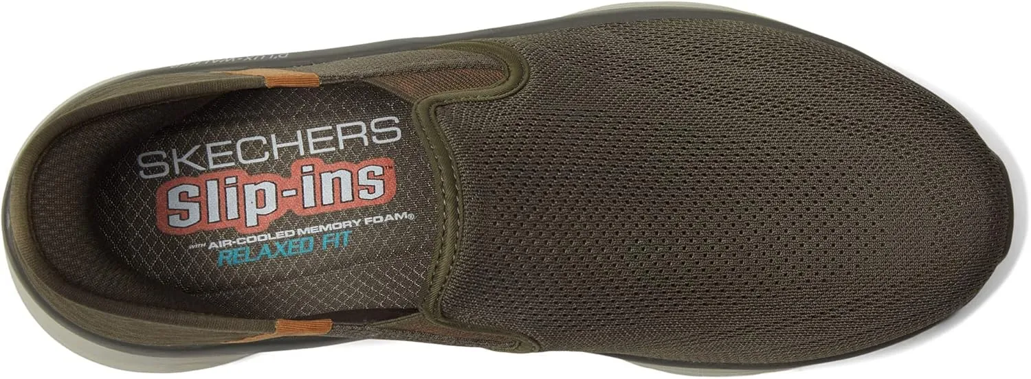 Skechers Men's Dlux Walker Orford Slip in