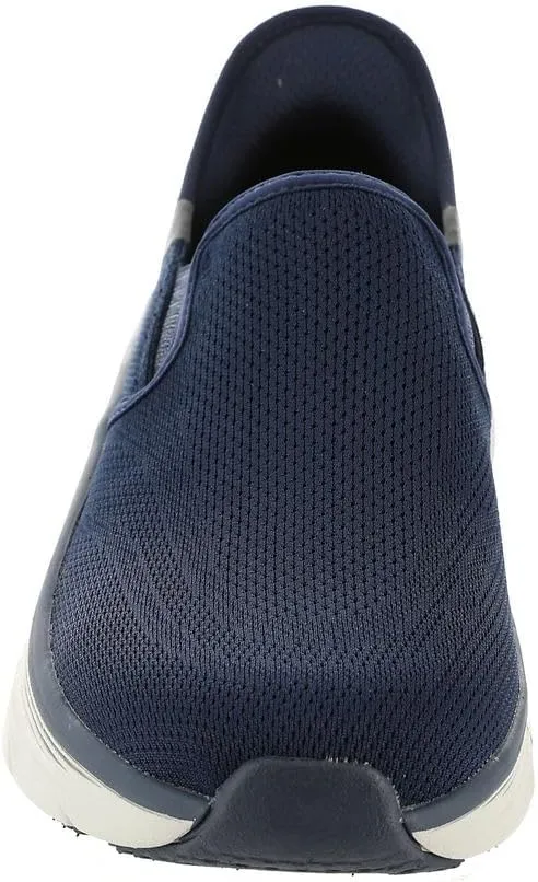 Skechers Men's Dlux Walker Orford Slip in