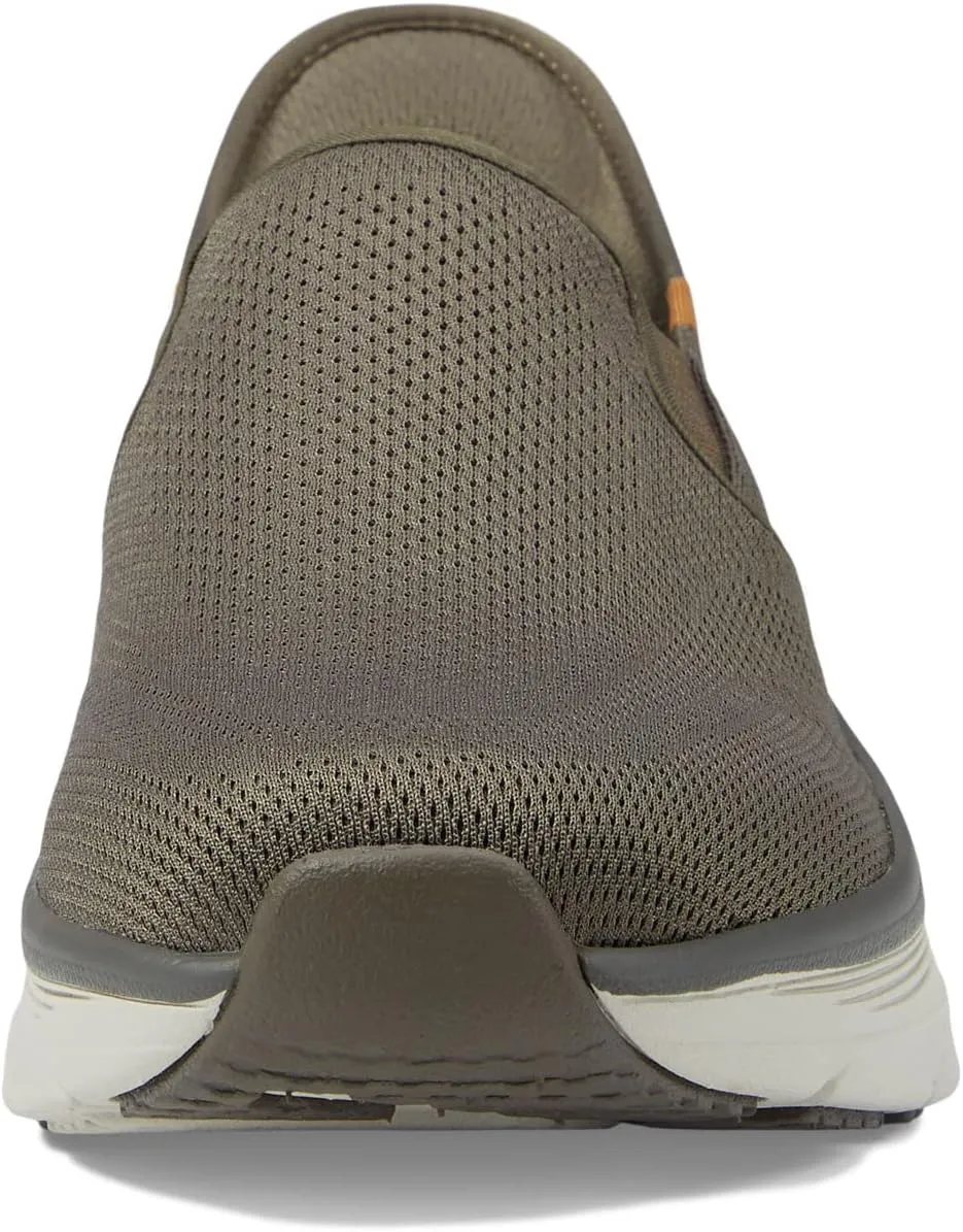 Skechers Men's Dlux Walker Orford Slip in