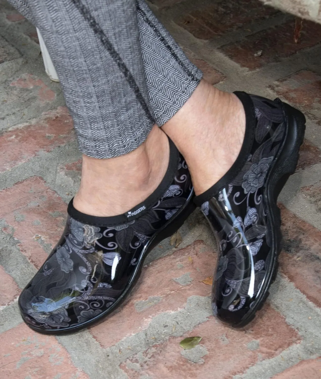 Sloggers Original Waterproof Rain and Garden Shoe for Women– Outdoor Slip-On Garden Clog - Made in The USA with Premium Comfort Insole and Arch Support - Mod Floral Print Black, Size 9