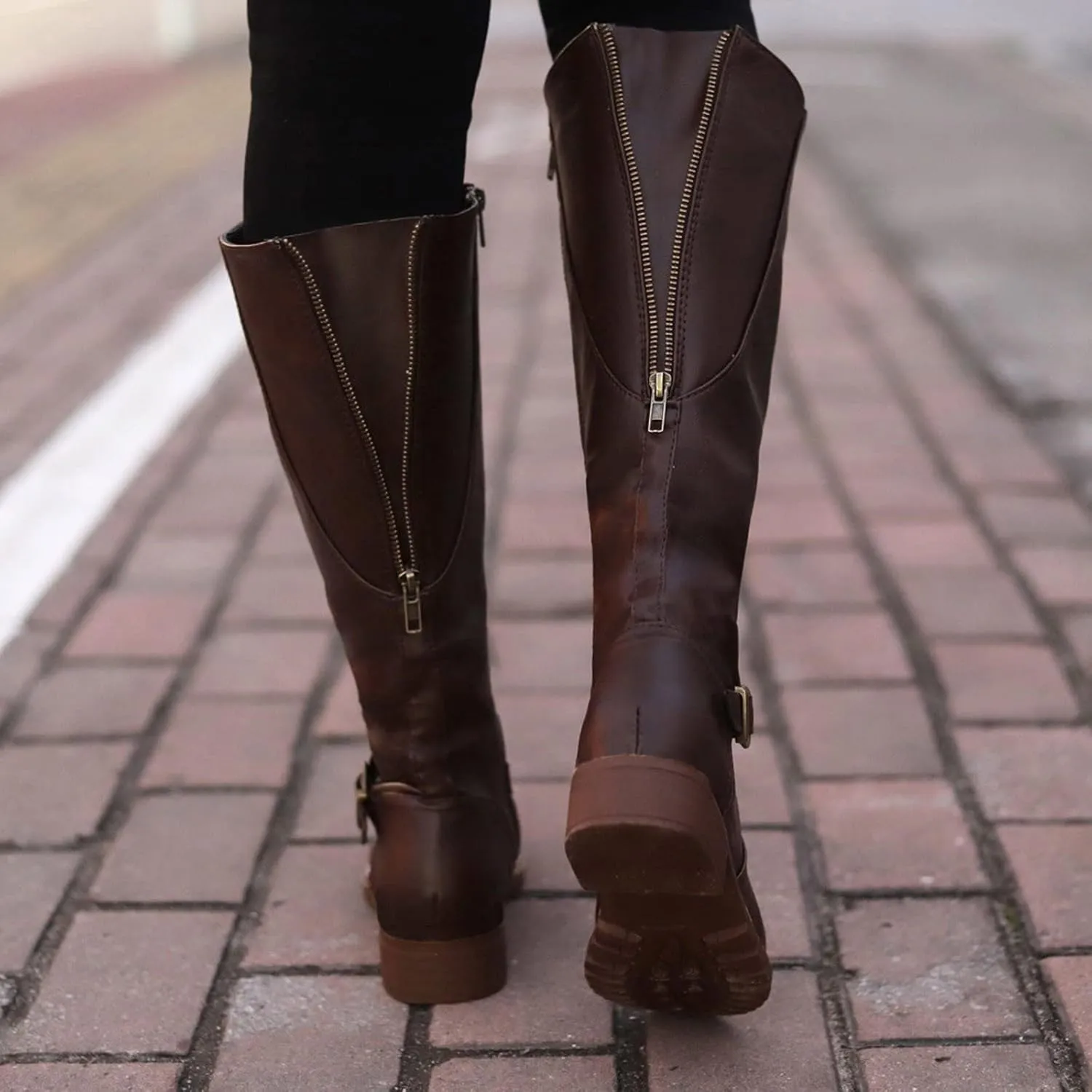 Womens Knee High Boots Wide Calf,Fashion Metal Buckle Riding Boots Soft Lug Sole Tall Boots Comfy Leather Goth Boots