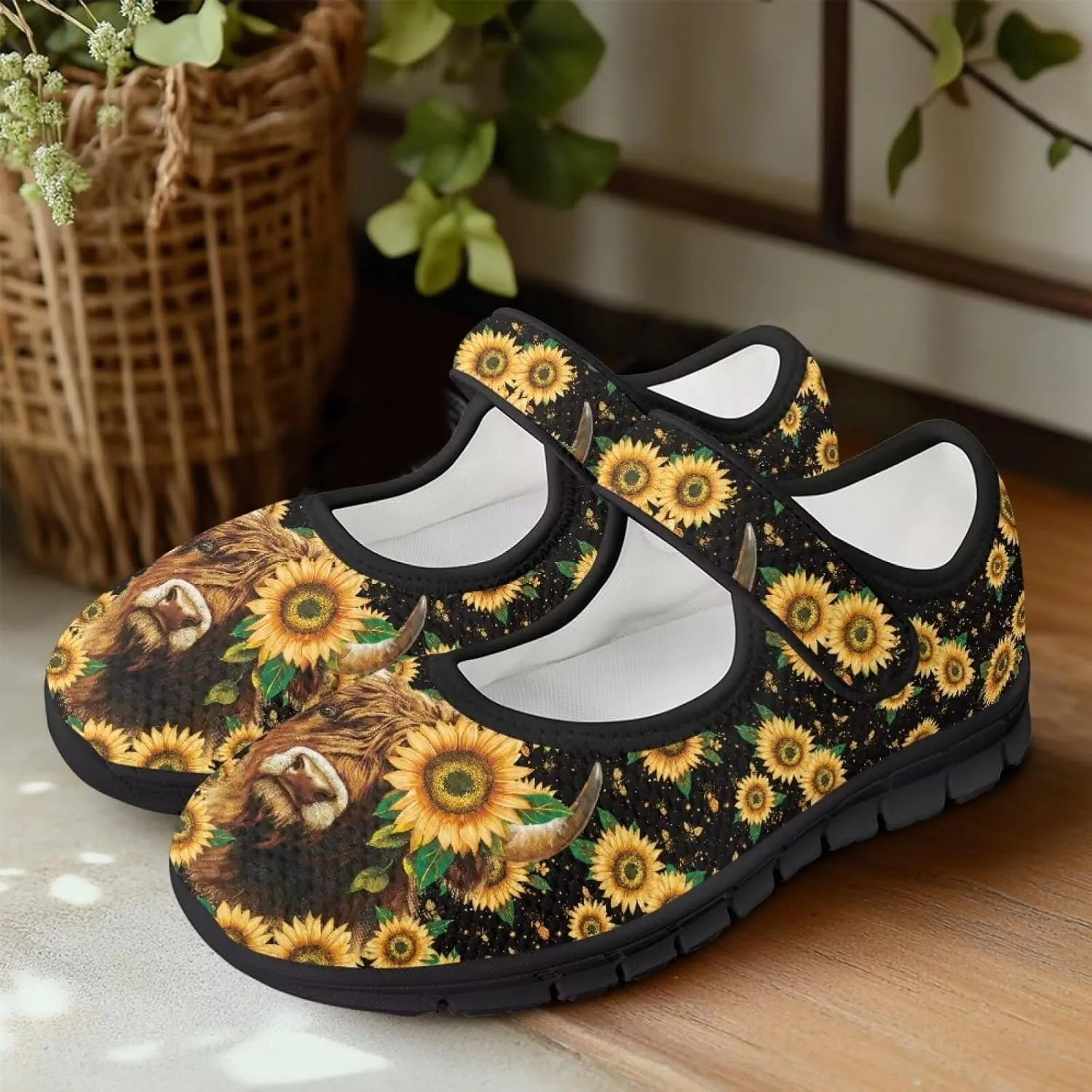 Womens Walking Shoes Breathable Mesh Casual Mary Jane Flats Non Slip Closed Toe Fashion Work Tennis Sneakers